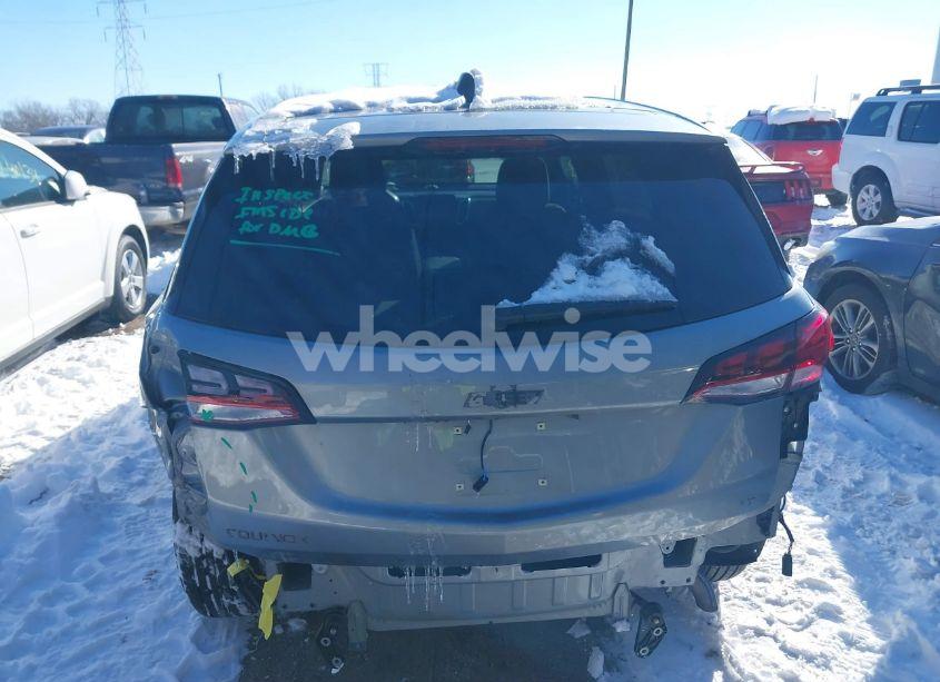 Photo 16 of 2024 Chevrolet Equinox FWD LT (VIN 3GNAXKEG6RS111182)