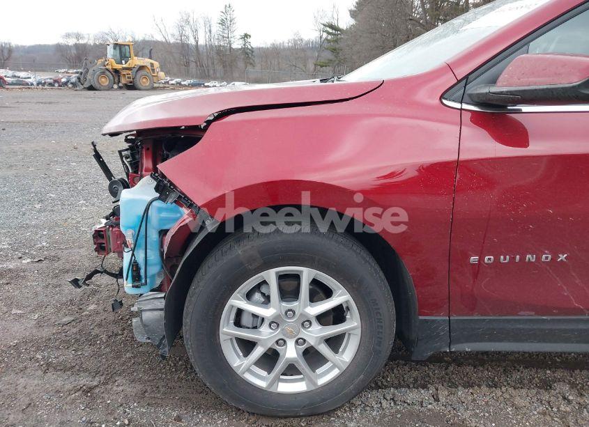 Photo 19 of 2024 Chevrolet Equinox FWD LT (VIN 3GNAXKEG6RS251927)