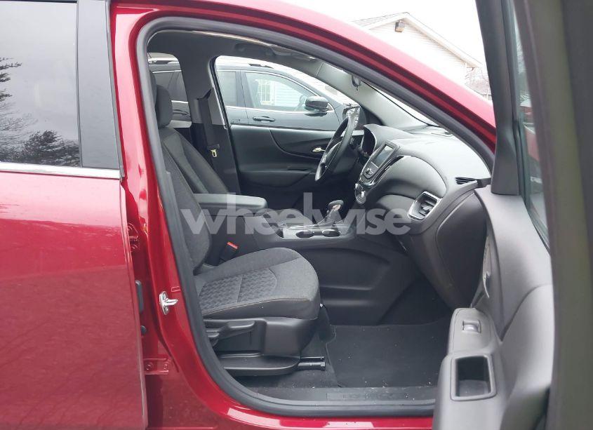 Photo 5 of 2024 Chevrolet Equinox FWD LT (VIN 3GNAXKEG6RS251927)