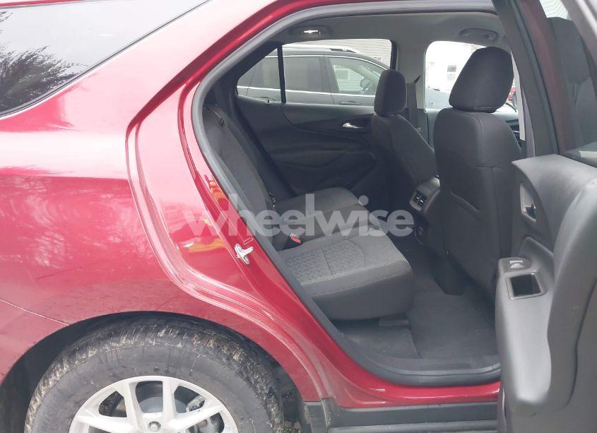 Photo 8 of 2024 Chevrolet Equinox FWD LT (VIN 3GNAXKEG6RS251927)