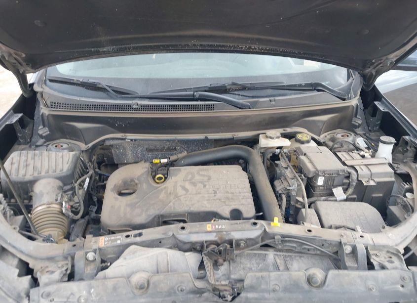 Photo 10 of 2023 Chevrolet Equinox FWD LT (VIN 3GNAXKEG7PS108014)