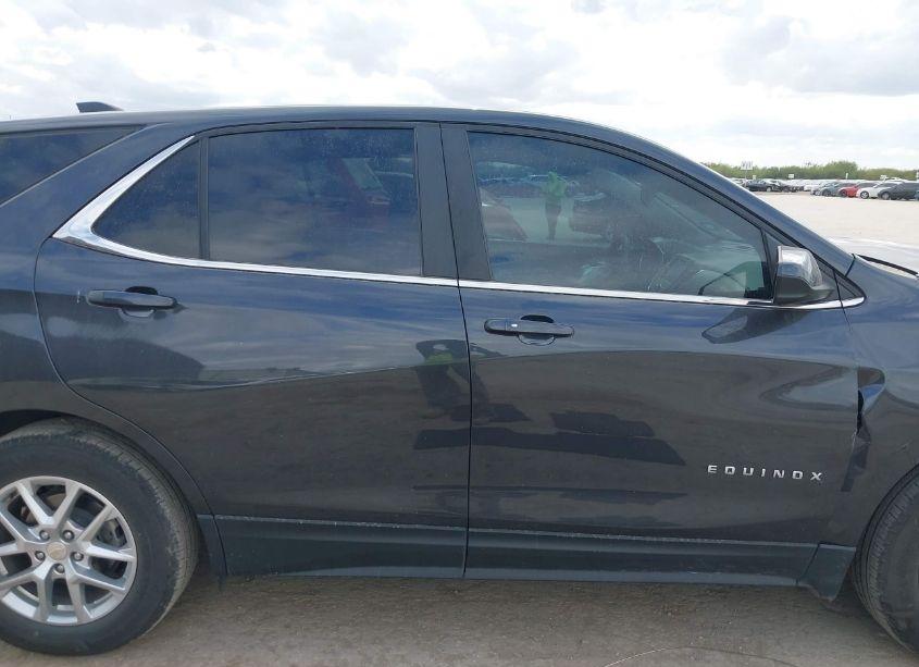Photo 13 of 2023 Chevrolet Equinox FWD LT (VIN 3GNAXKEG7PS108014)
