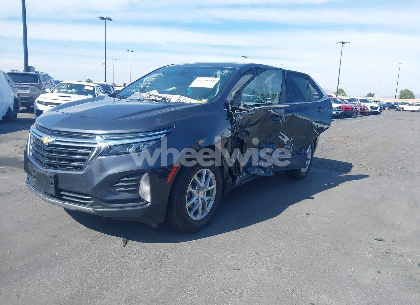 Photo 2 of 2023 Chevrolet Equinox FWD LT (VIN 3GNAXKEG7PS161408)