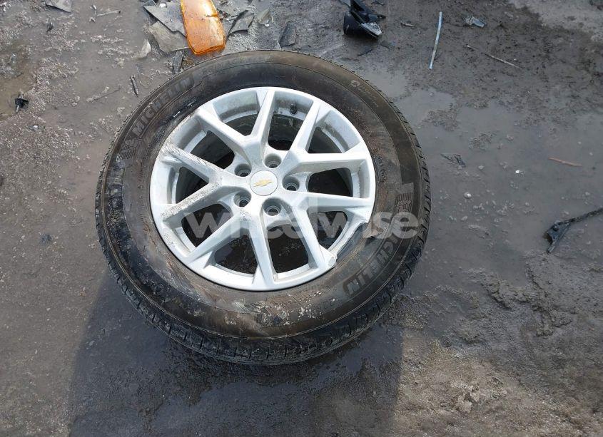 Photo 11 of 2024 Chevrolet Equinox FWD LT (VIN 3GNAXKEG7RS103222)