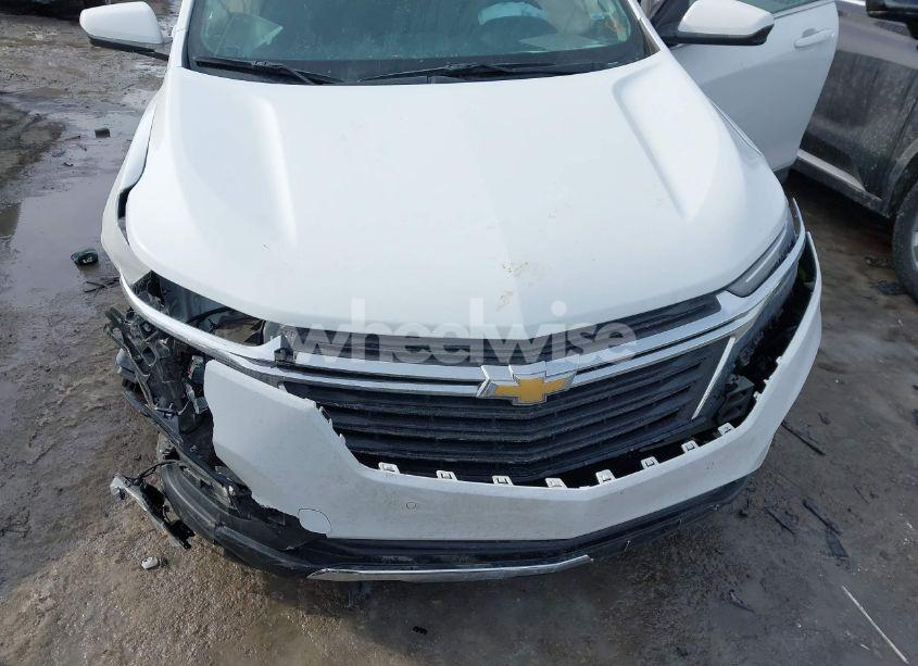 Photo 6 of 2024 Chevrolet Equinox FWD LT (VIN 3GNAXKEG7RS103222)