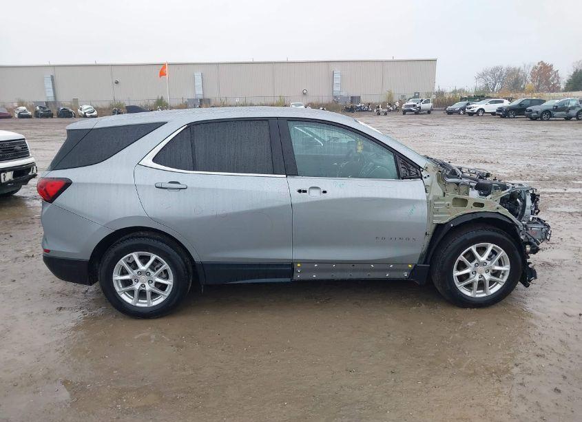 Photo 13 of 2023 Chevrolet Equinox FWD LT (VIN 3GNAXKEG8PS130488)