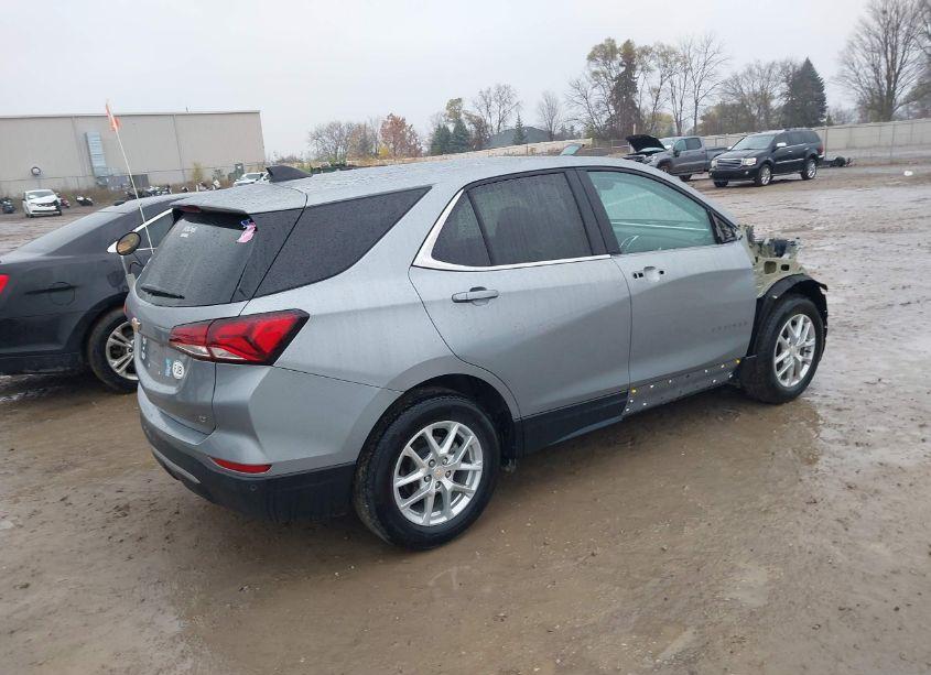 Photo 4 of 2023 Chevrolet Equinox FWD LT (VIN 3GNAXKEG8PS130488)