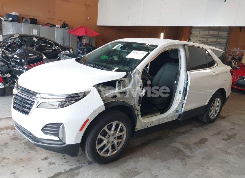 Photo 6 of 2023 Chevrolet Equinox FWD LT (VIN 3GNAXKEG8PS142060)