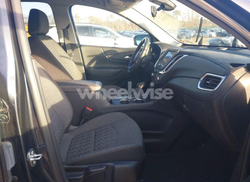 Photo 5 of 2023 Chevrolet Equinox FWD LT (VIN 3GNAXKEG8PS184566)