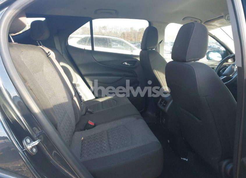 Photo 8 of 2023 Chevrolet Equinox FWD LT (VIN 3GNAXKEG8PS184566)