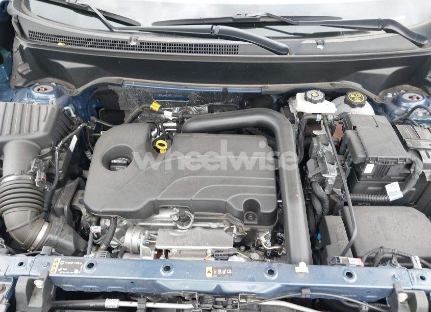 Photo 10 of 2024 Chevrolet Equinox FWD LT (VIN 3GNAXKEG8RL132125)