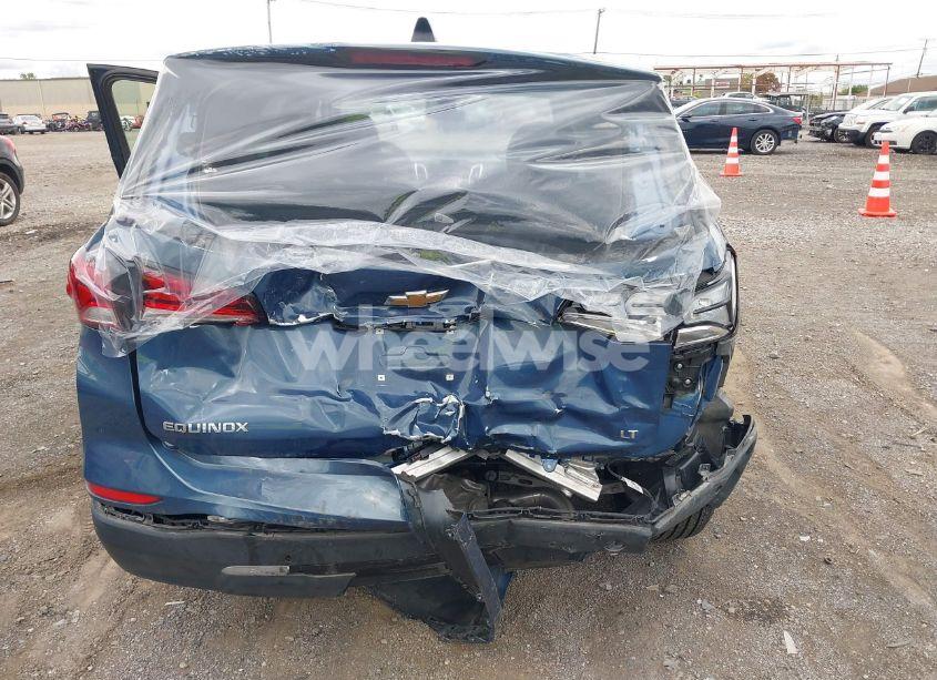 Photo 6 of 2024 Chevrolet Equinox FWD LT (VIN 3GNAXKEG8RL132125)