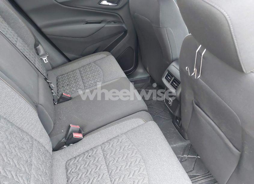 Photo 8 of 2024 Chevrolet Equinox FWD LT (VIN 3GNAXKEG8RL132125)