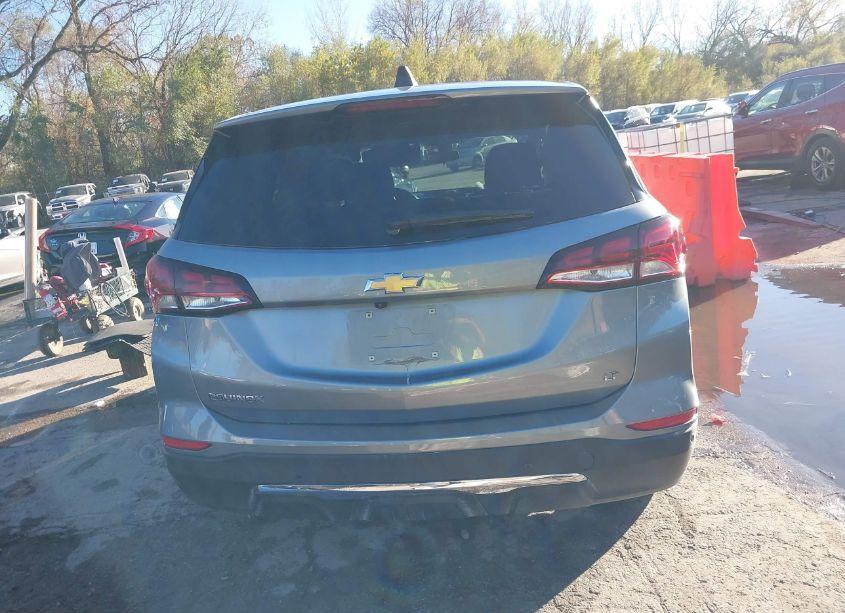 Photo 16 of 2024 Chevrolet Equinox FWD LT (VIN 3GNAXKEG8RS233588)