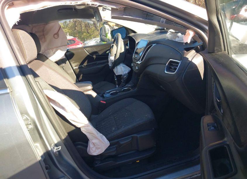 Photo 5 of 2024 Chevrolet Equinox FWD LT (VIN 3GNAXKEG8RS233588)