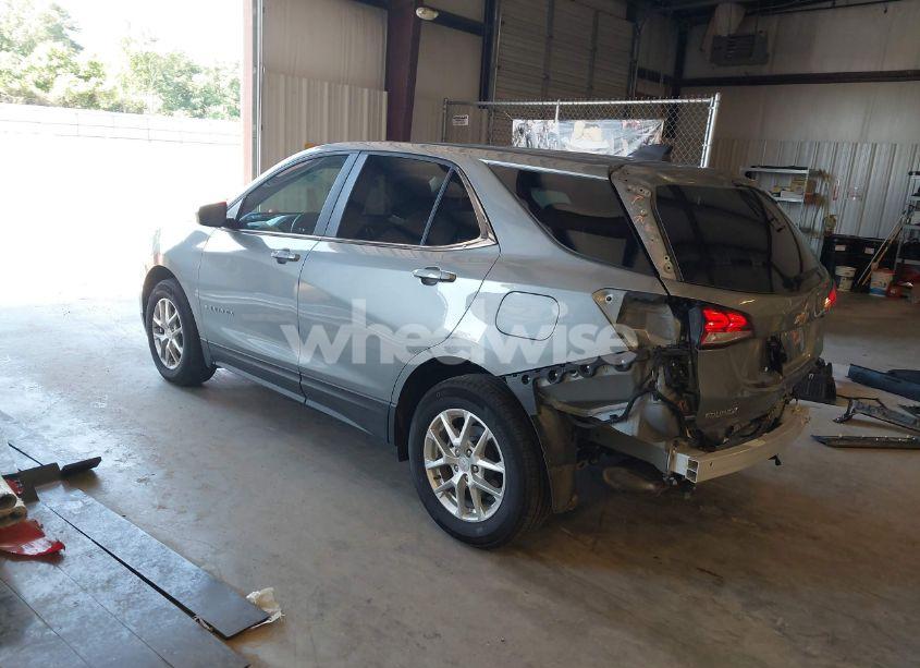Photo 3 of 2024 Chevrolet Equinox FWD LT (VIN 3GNAXKEG8RS238242)
