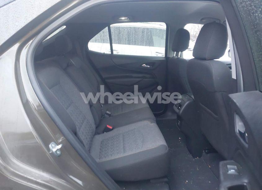 Photo 8 of 2023 Chevrolet Equinox FWD LT (VIN 3GNAXKEG9PL147987)