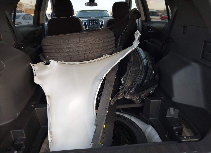 Photo 12 of 2023 Chevrolet Equinox FWD LT (VIN 3GNAXKEG9PL216189)