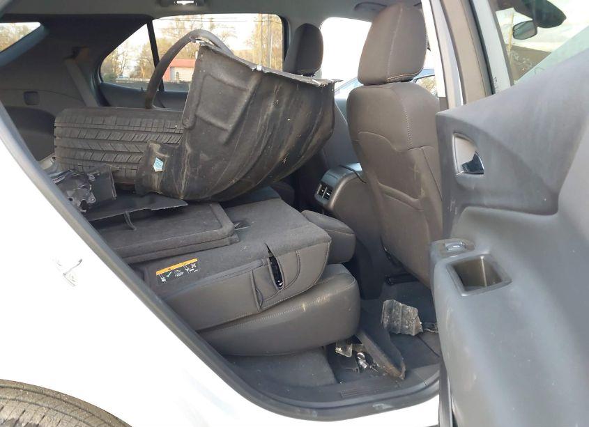 Photo 8 of 2023 Chevrolet Equinox FWD LT (VIN 3GNAXKEG9PL216189)