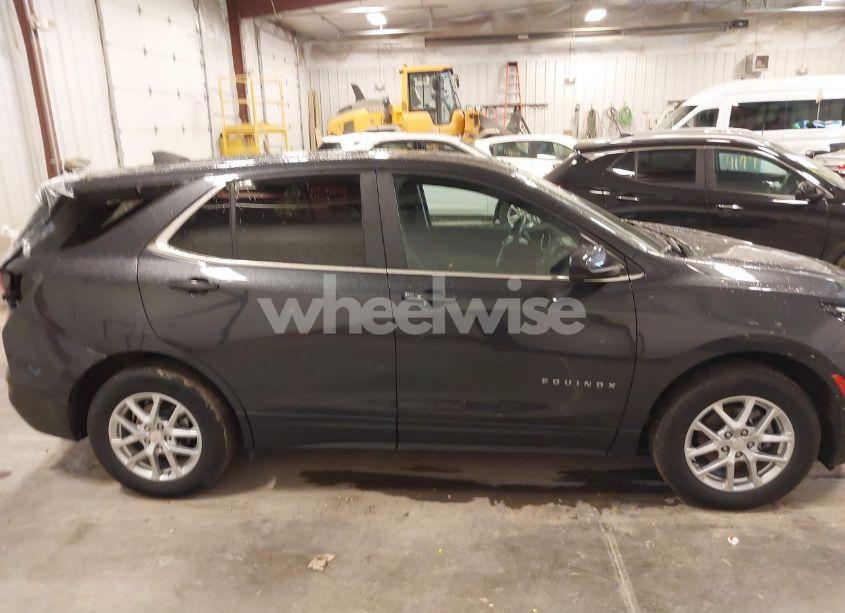 Photo 13 of 2023 Chevrolet Equinox FWD LT (VIN 3GNAXKEG9PS141371)