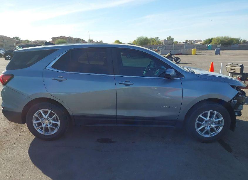 Photo 13 of 2024 Chevrolet Equinox FWD LT (VIN 3GNAXKEG9RS231879)