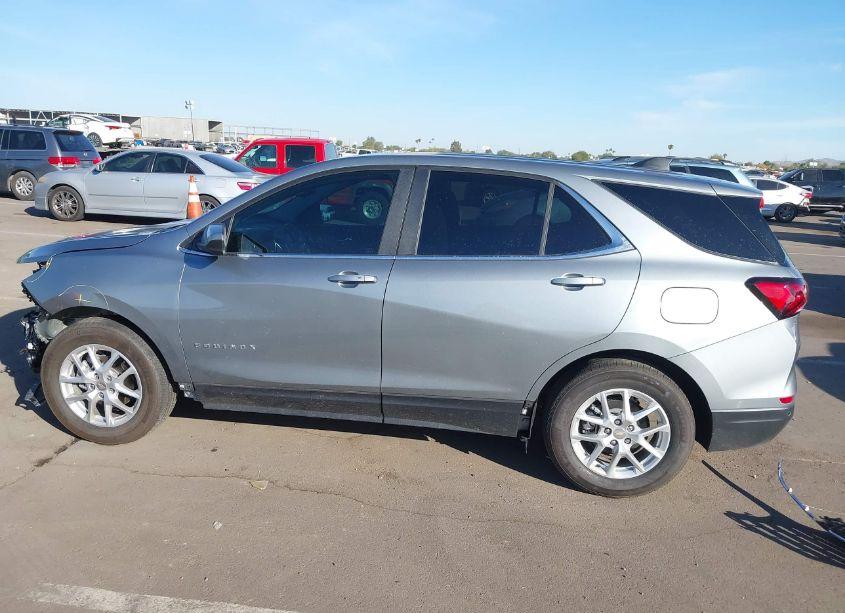 Photo 14 of 2024 Chevrolet Equinox FWD LT (VIN 3GNAXKEG9RS231879)