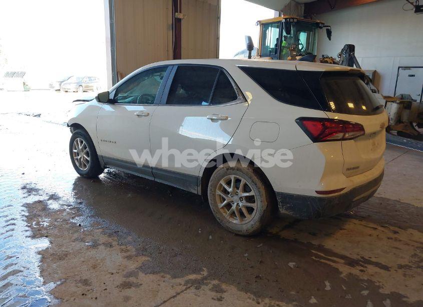 Photo 3 of 2023 Chevrolet Equinox FWD LT (VIN 3GNAXKEGXPS140052)