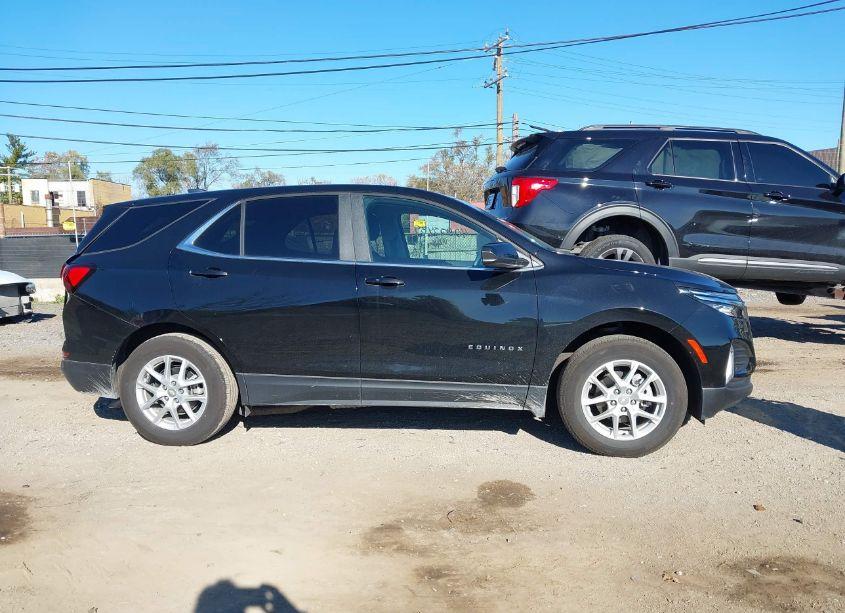 Photo 13 of 2024 Chevrolet Equinox FWD LT (VIN 3GNAXKEGXRL116699)