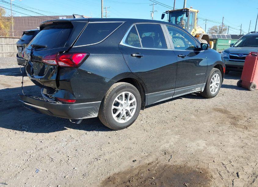 Photo 4 of 2024 Chevrolet Equinox FWD LT (VIN 3GNAXKEGXRL116699)