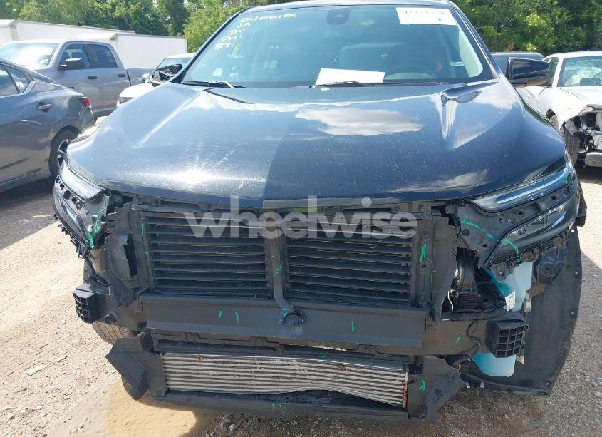 Photo 6 of 2024 Chevrolet Equinox FWD LT (VIN 3GNAXKEGXRL332519)