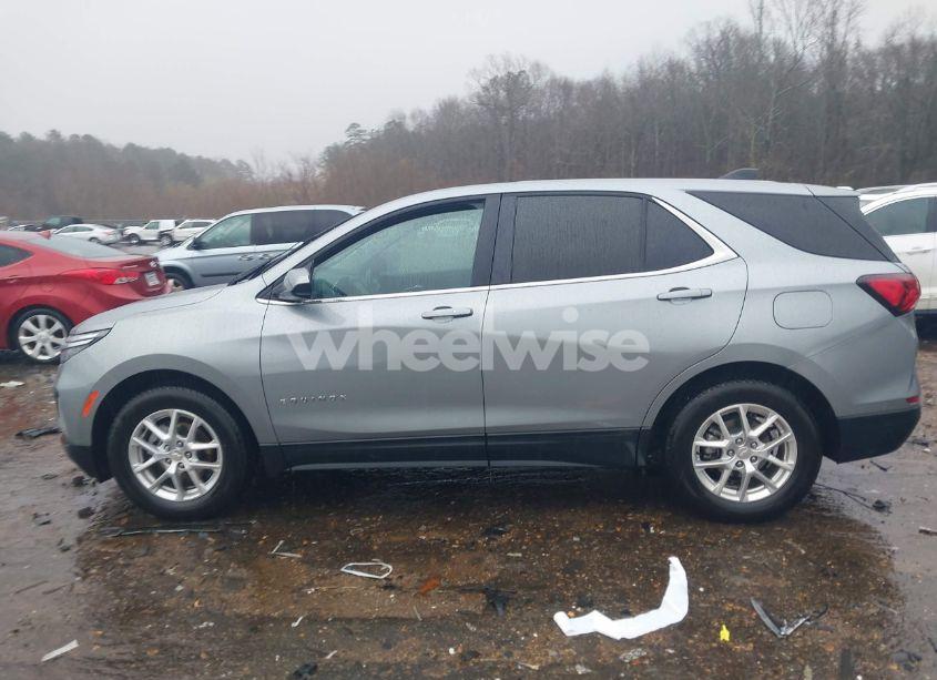 Photo 14 of 2024 Chevrolet Equinox FWD LT (VIN 3GNAXKEGXRS248738)