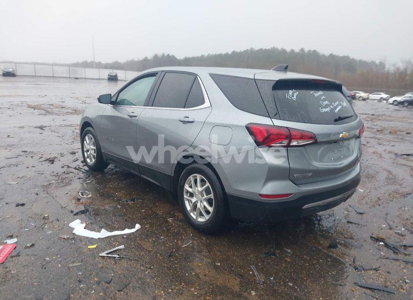 Photo 3 of 2024 Chevrolet Equinox FWD LT (VIN 3GNAXKEGXRS248738)