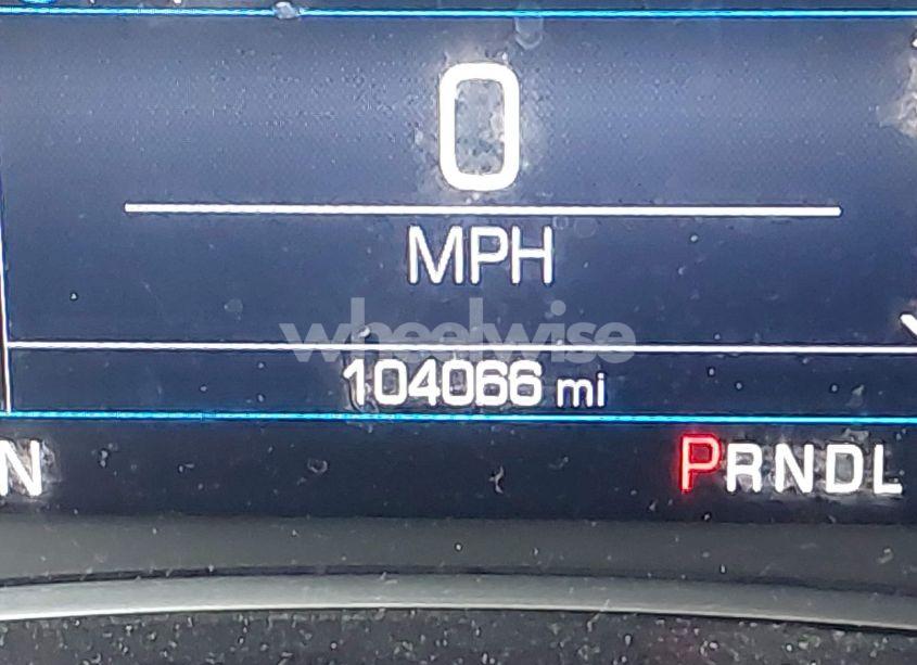 Photo 15 of 2019 Chevrolet Equinox LT (VIN 3GNAXKEV0KL232207)