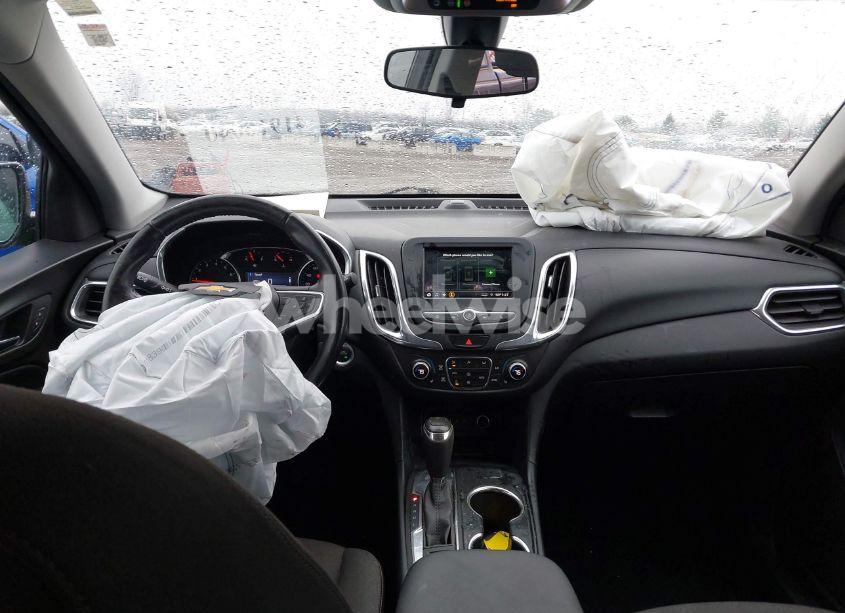 Photo 18 of 2019 Chevrolet Equinox LT (VIN 3GNAXKEV0KL232207)