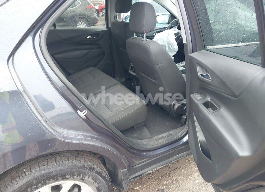 Photo 8 of 2019 Chevrolet Equinox LT (VIN 3GNAXKEV0KL232207)