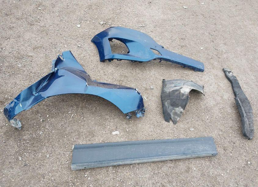 Photo 12 of 2019 Chevrolet Equinox LT (VIN 3GNAXKEV0KL258502)