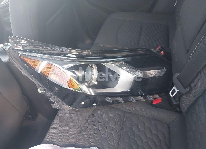 Photo 12 of 2019 Chevrolet Equinox LT (VIN 3GNAXKEV0KL294108)