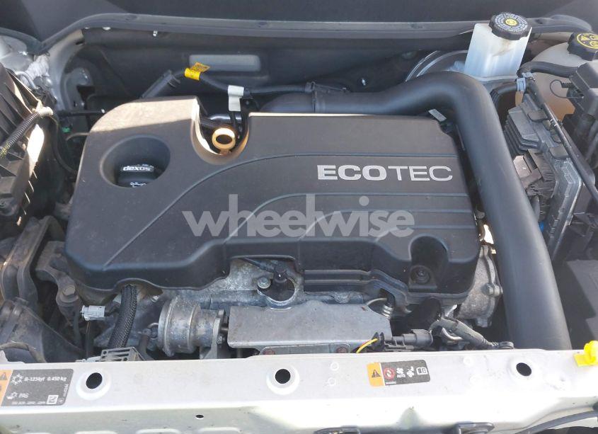 Photo 10 of 2019 Chevrolet Equinox LT (VIN 3GNAXKEV0KS519472)