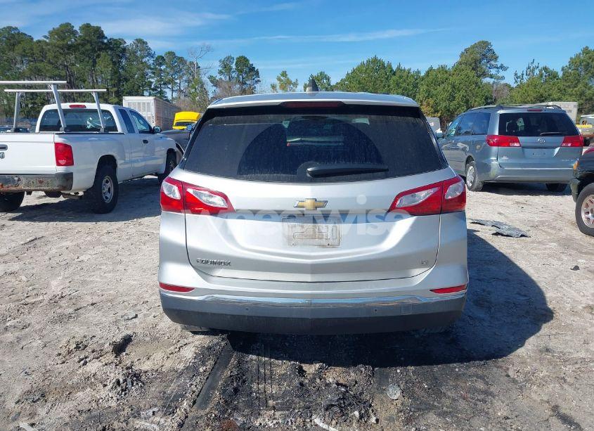 Photo 16 of 2019 Chevrolet Equinox LT (VIN 3GNAXKEV0KS519472)