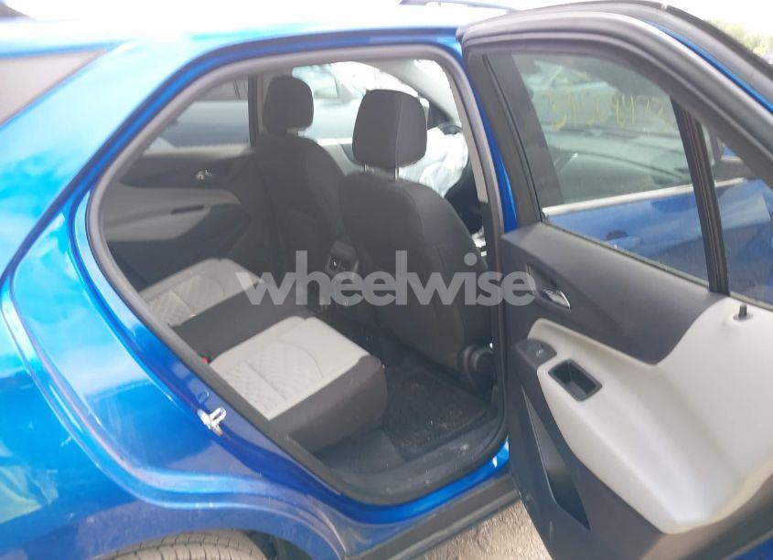 Photo 8 of 2019 Chevrolet Equinox LT (VIN 3GNAXKEV0KS528429)