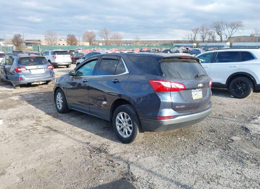 Photo 3 of 2019 Chevrolet Equinox LT (VIN 3GNAXKEV0KS538121)