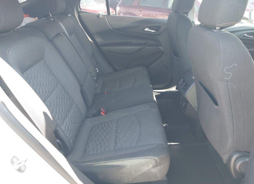 Photo 8 of 2019 Chevrolet Equinox LT (VIN 3GNAXKEV0KS544307)