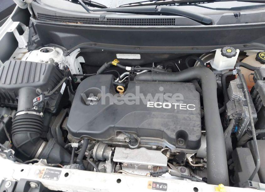 Photo 10 of 2019 Chevrolet Equinox LT (VIN 3GNAXKEV0KS595547)