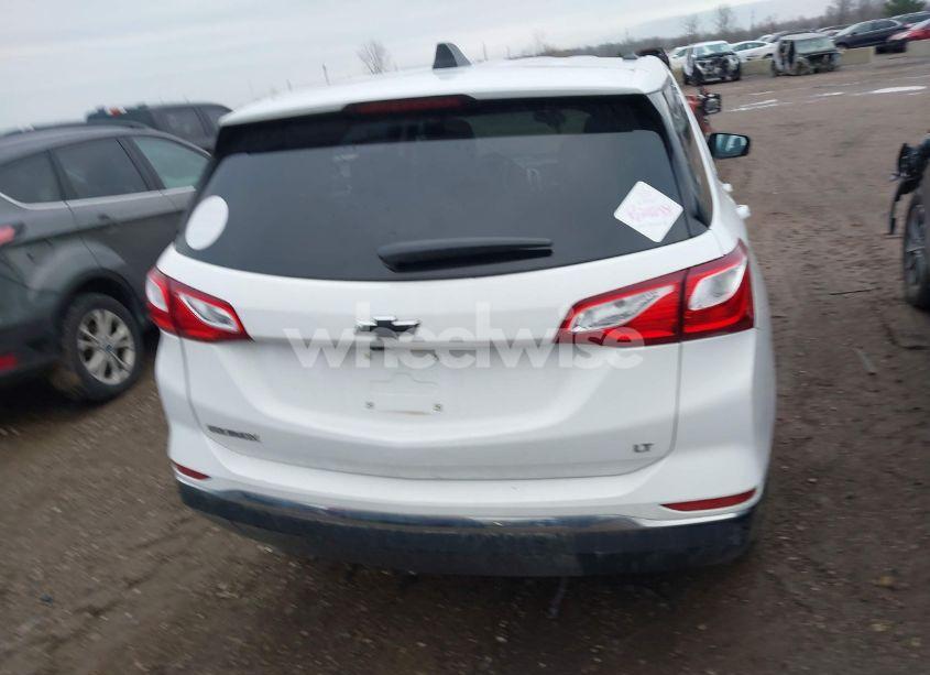 Photo 16 of 2019 Chevrolet Equinox LT (VIN 3GNAXKEV0KS595547)