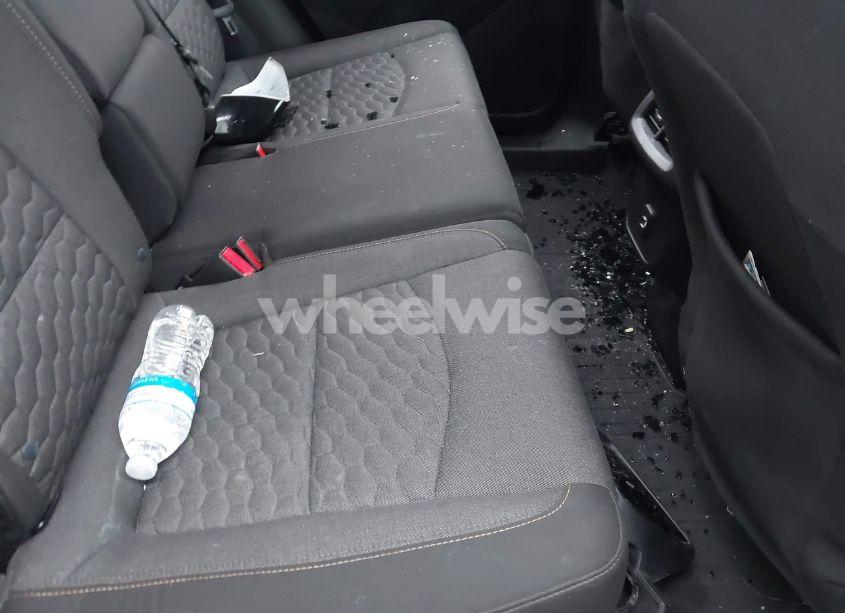 Photo 8 of 2019 Chevrolet Equinox LT (VIN 3GNAXKEV0KS595547)