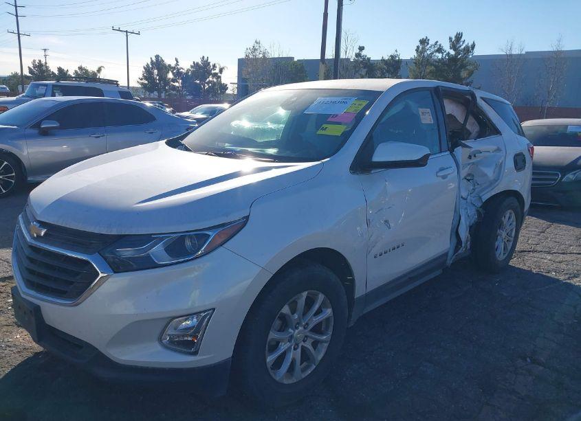 Photo 2 of 2020 Chevrolet Equinox FWD LT 1.5L TURBO (VIN 3GNAXKEV0LL166680)