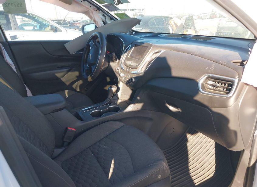 Photo 5 of 2020 Chevrolet Equinox FWD LT 1.5L TURBO (VIN 3GNAXKEV0LL166680)