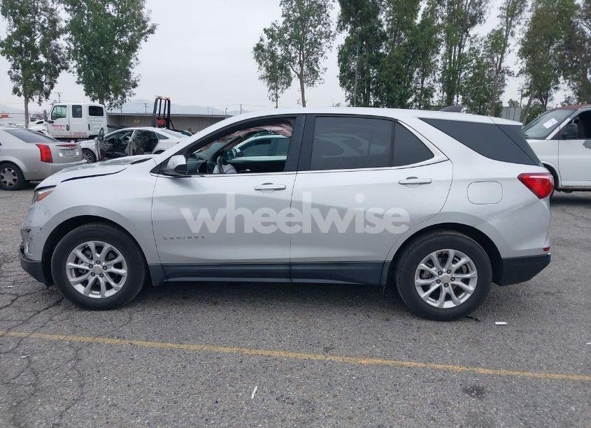 Photo 15 of 2020 Chevrolet Equinox FWD LT 1.5L TURBO (VIN 3GNAXKEV0LS602546)