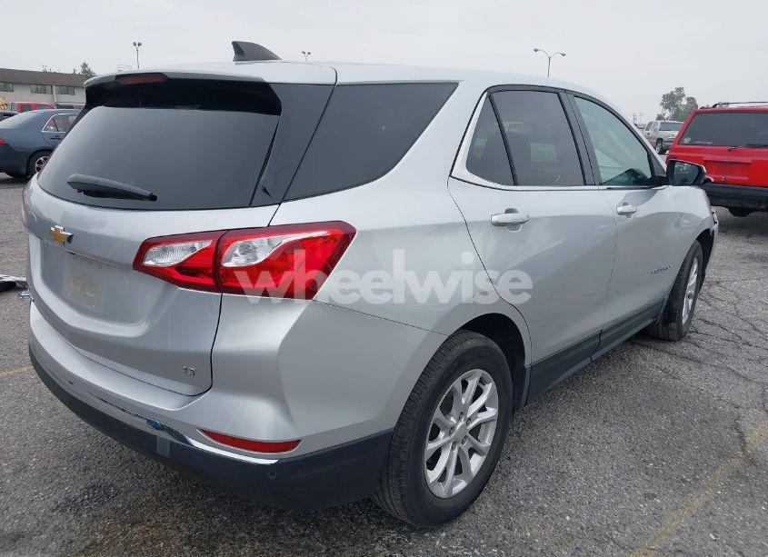 Photo 4 of 2020 Chevrolet Equinox FWD LT 1.5L TURBO (VIN 3GNAXKEV0LS602546)