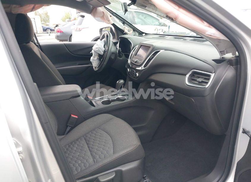 Photo 5 of 2020 Chevrolet Equinox FWD LT 1.5L TURBO (VIN 3GNAXKEV0LS602546)